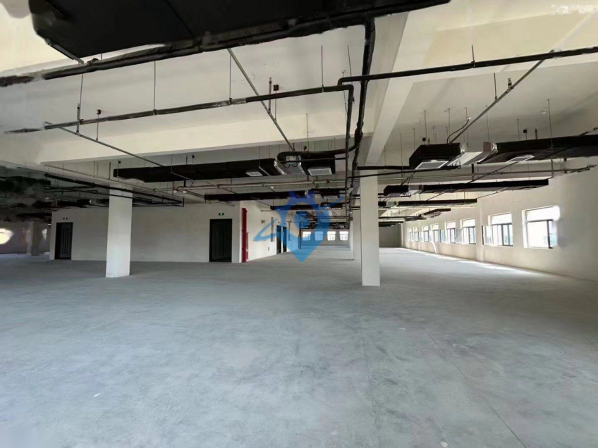 顺义后沙峪工业园区 地铁站500米 精装修配备2吨货梯 可生产环评 可租可售